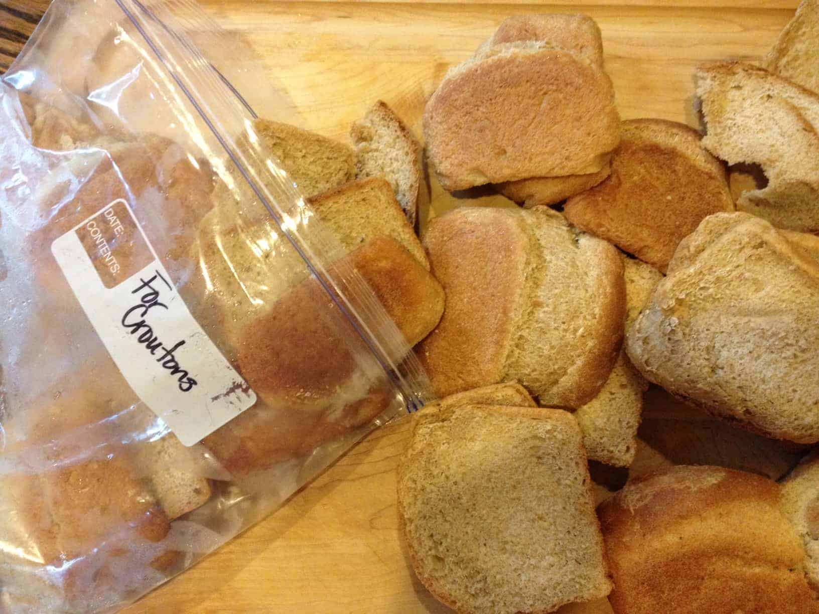 Homemade Garlic Croutons Beyond The Chicken Coop