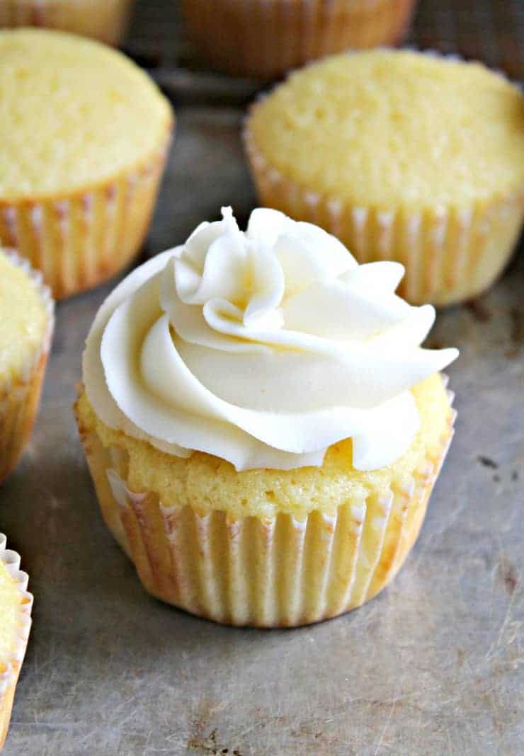 Buttercream Frosting - Beyond The Chicken Coop