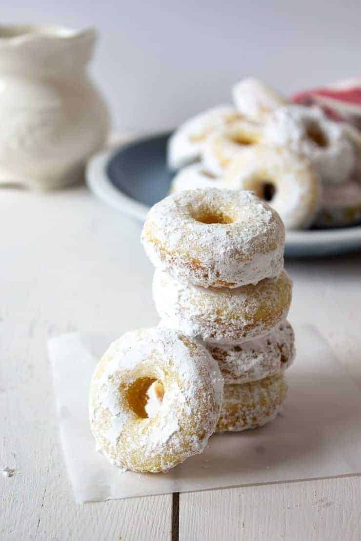 baked mini donuts