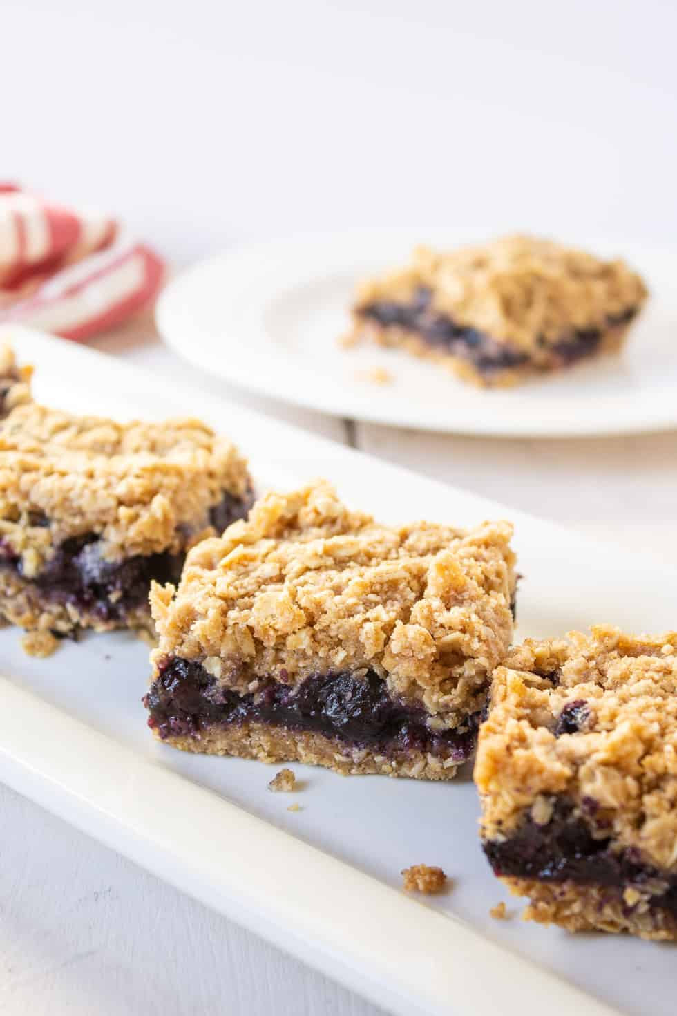 Blueberry bars with an oatmeal crumb topping.