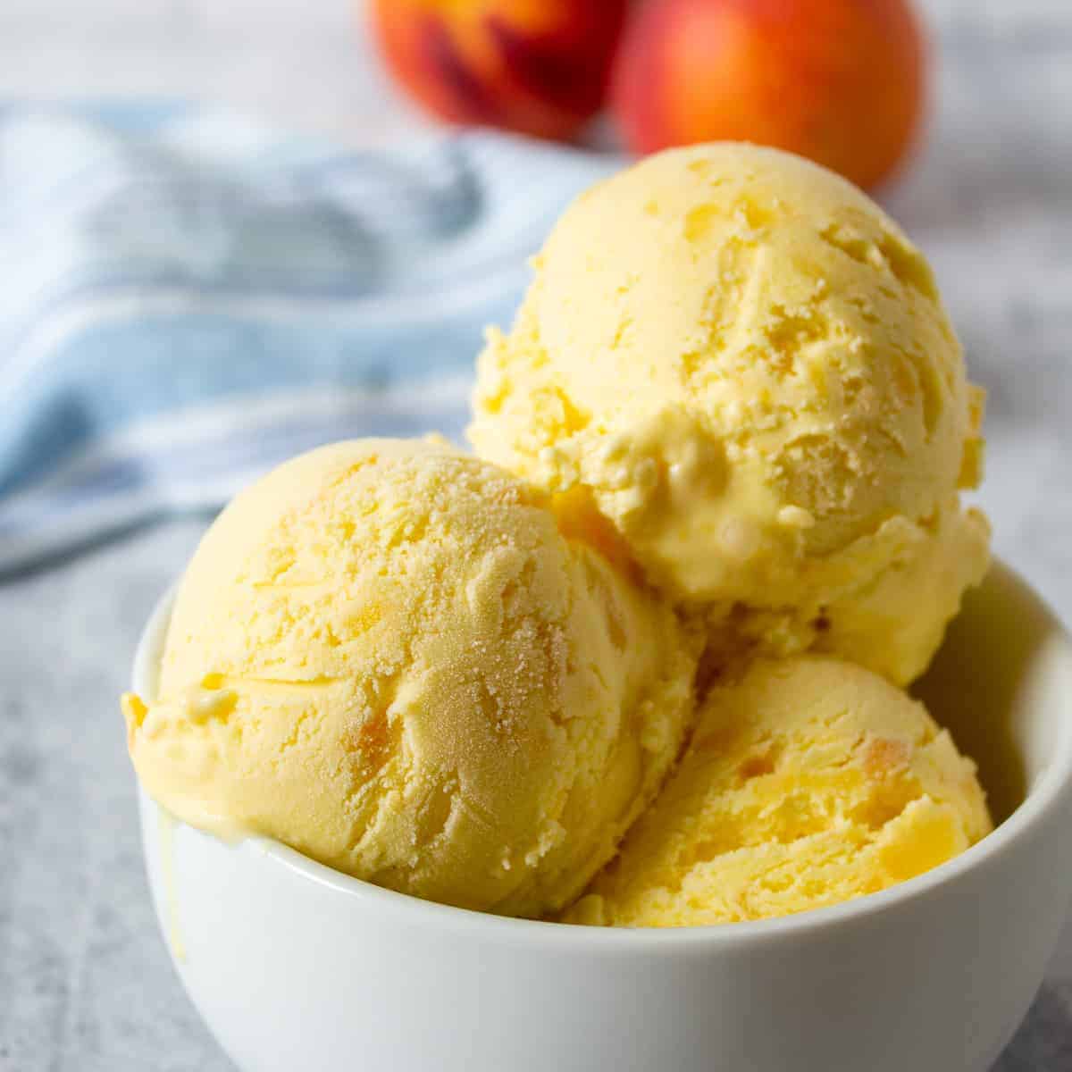 Old Fashioned Peach Ice Cream Beyond The Chicken Coop