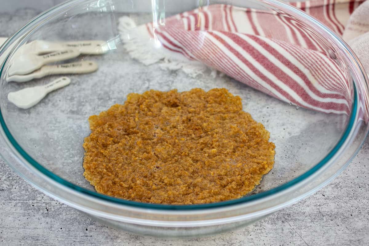 Soften bran cereal in a glass bowl.