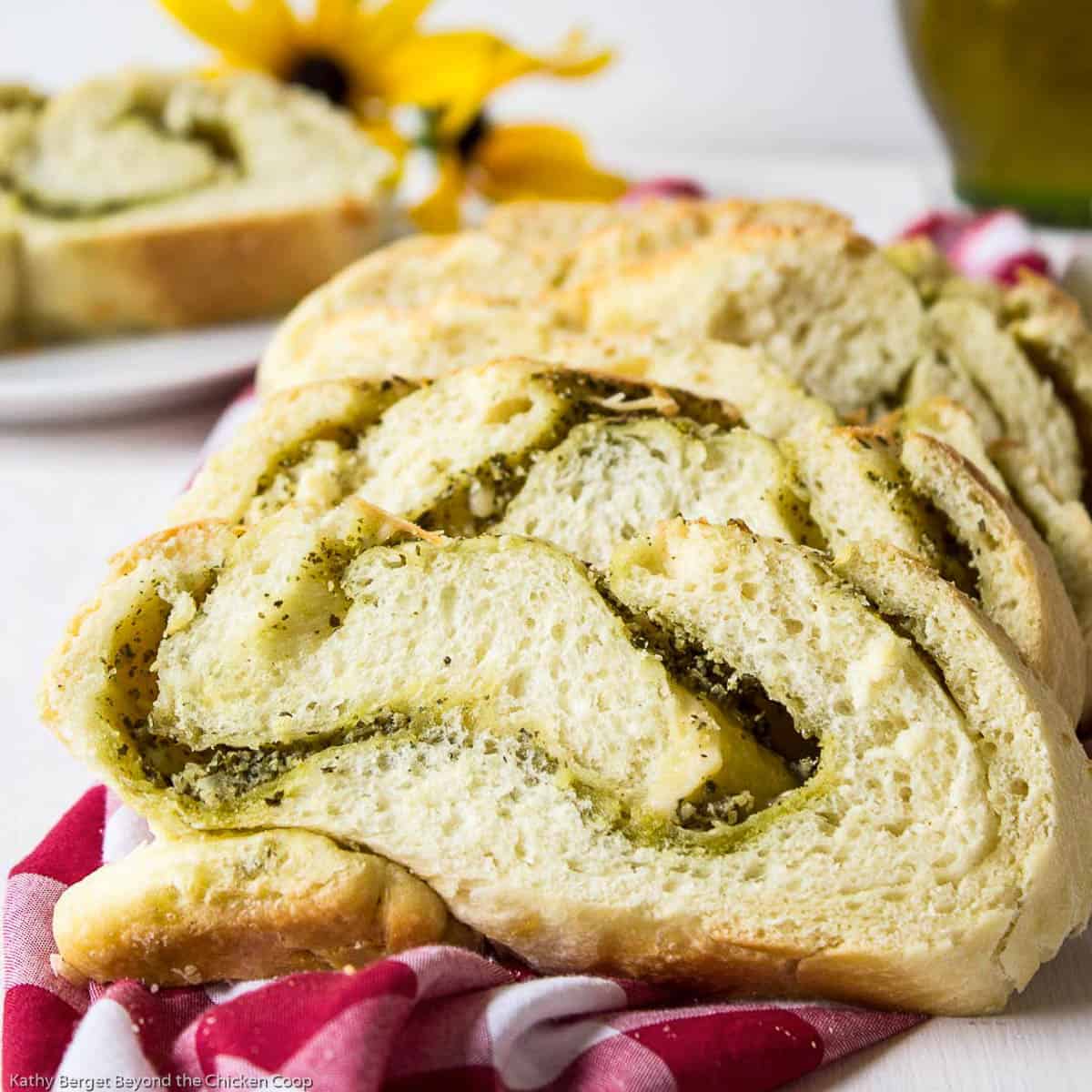 Cheesy Pesto Bread Beyond The Chicken Coop