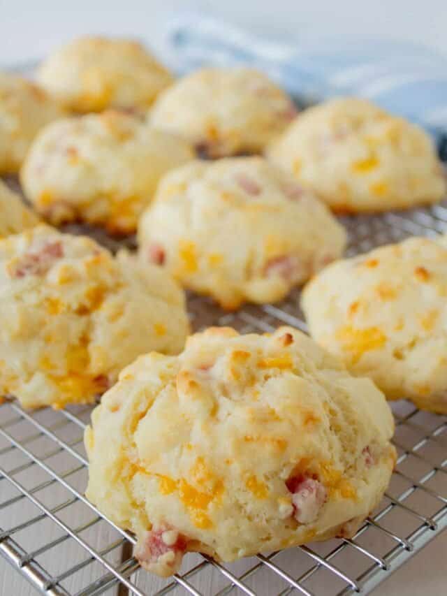 Easy Ham and Cheese Biscuits