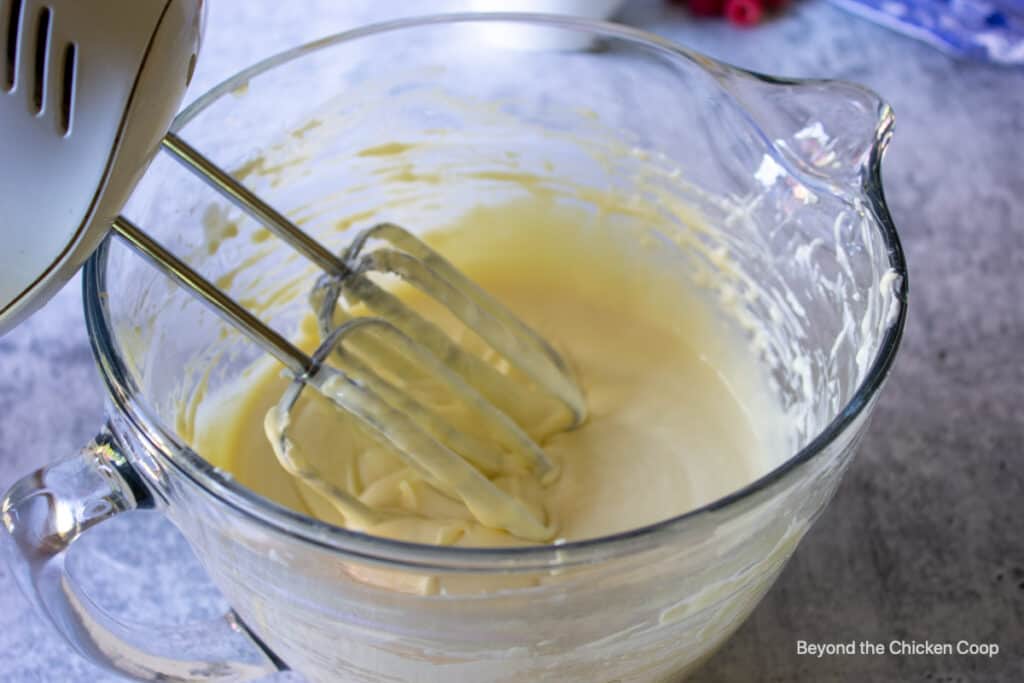 Cheesecake filling in a bowl.