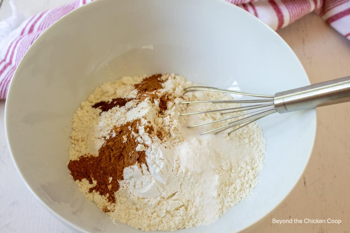 Flour and spices in a bowl.