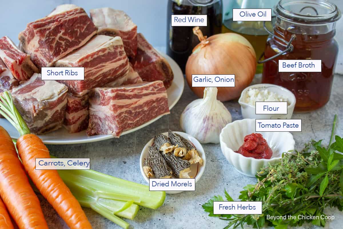 Ingredients for making braised short ribs.
