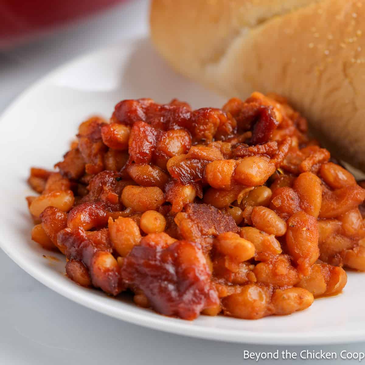 Baked beans on a plate. 
