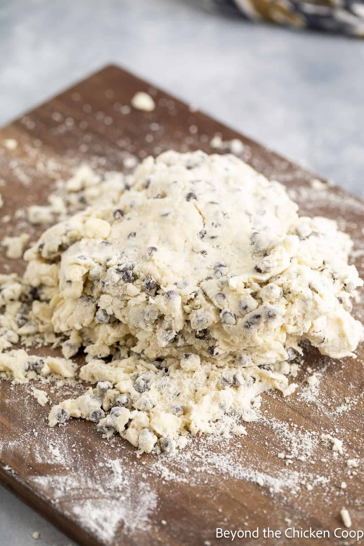 Forming flour into a disk.
